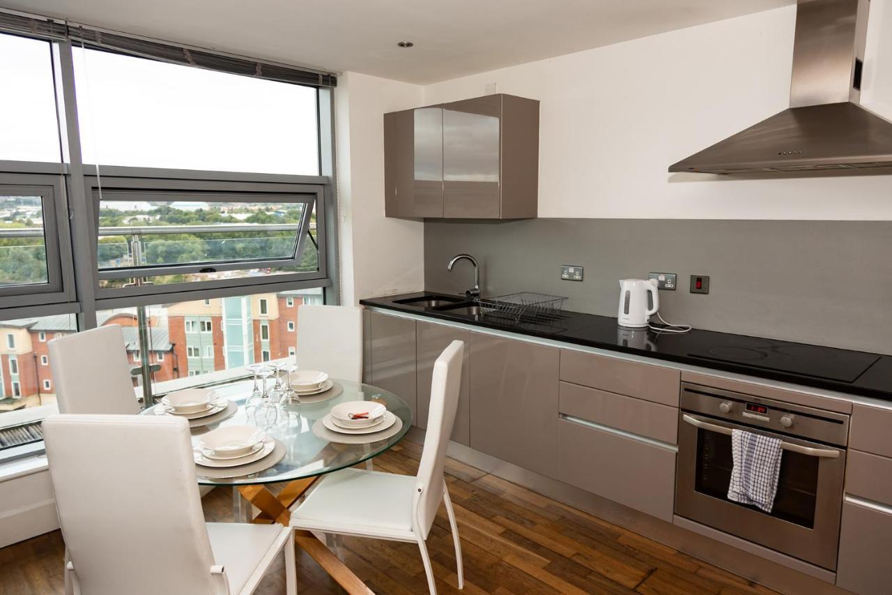 Alexander Apartments Lime Square نيوكاسل أبون تاين المظهر الخارجي الصورة